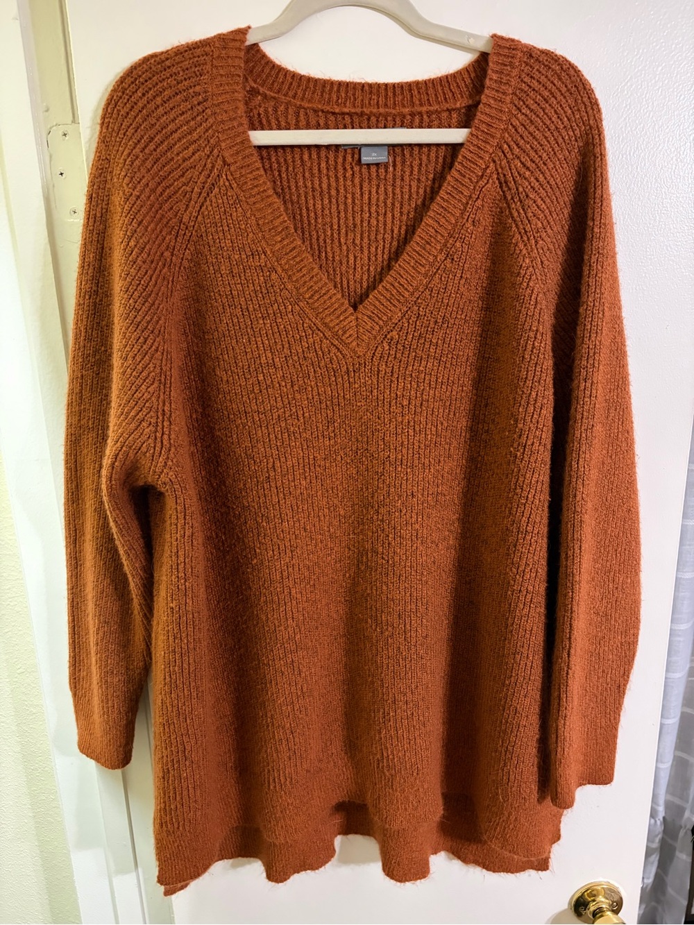Natural Reflections V-Neck Sweater - Rust Orange